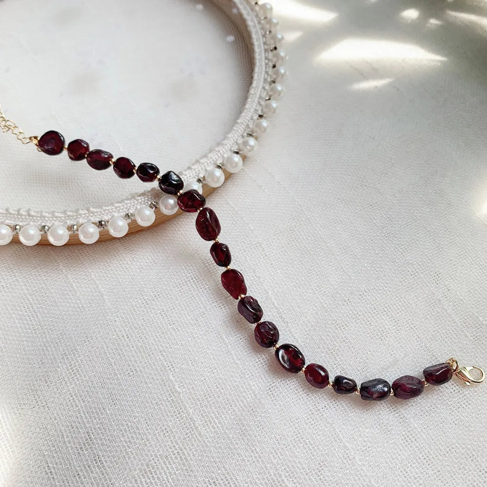 Rock Quartz Natural Gem Stone Bracelet for Women Irregular Chip Gravel Nugget Red Garnet Crystal Bracelet Blessing Jewelry Reiki