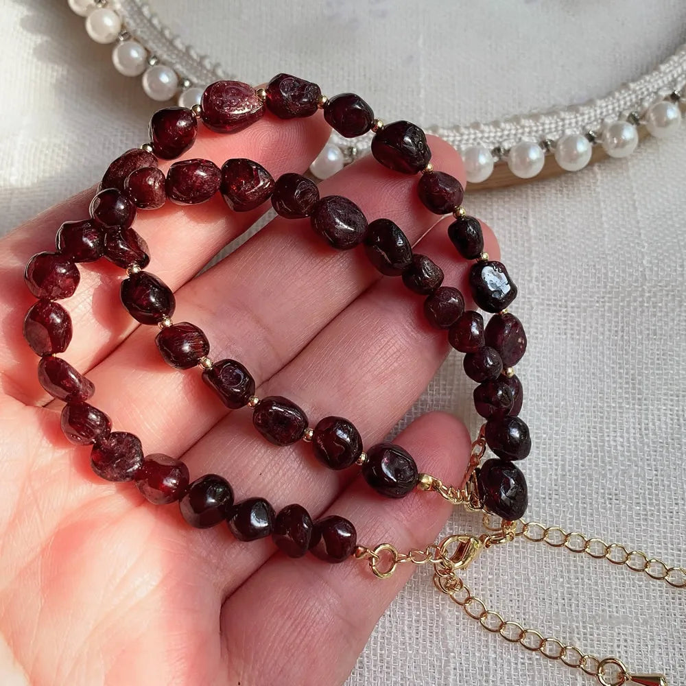 Rock Quartz Natural Gem Stone Bracelet for Women Irregular Chip Gravel Nugget Red Garnet Crystal Bracelet Blessing Jewelry Reiki