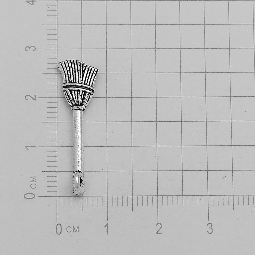 3-40pcs/lot Antique Silver Plated Halloween Charms Witch Cauldron Hat Broom Pendants For Diy Jewelry Making Supplies Accessories