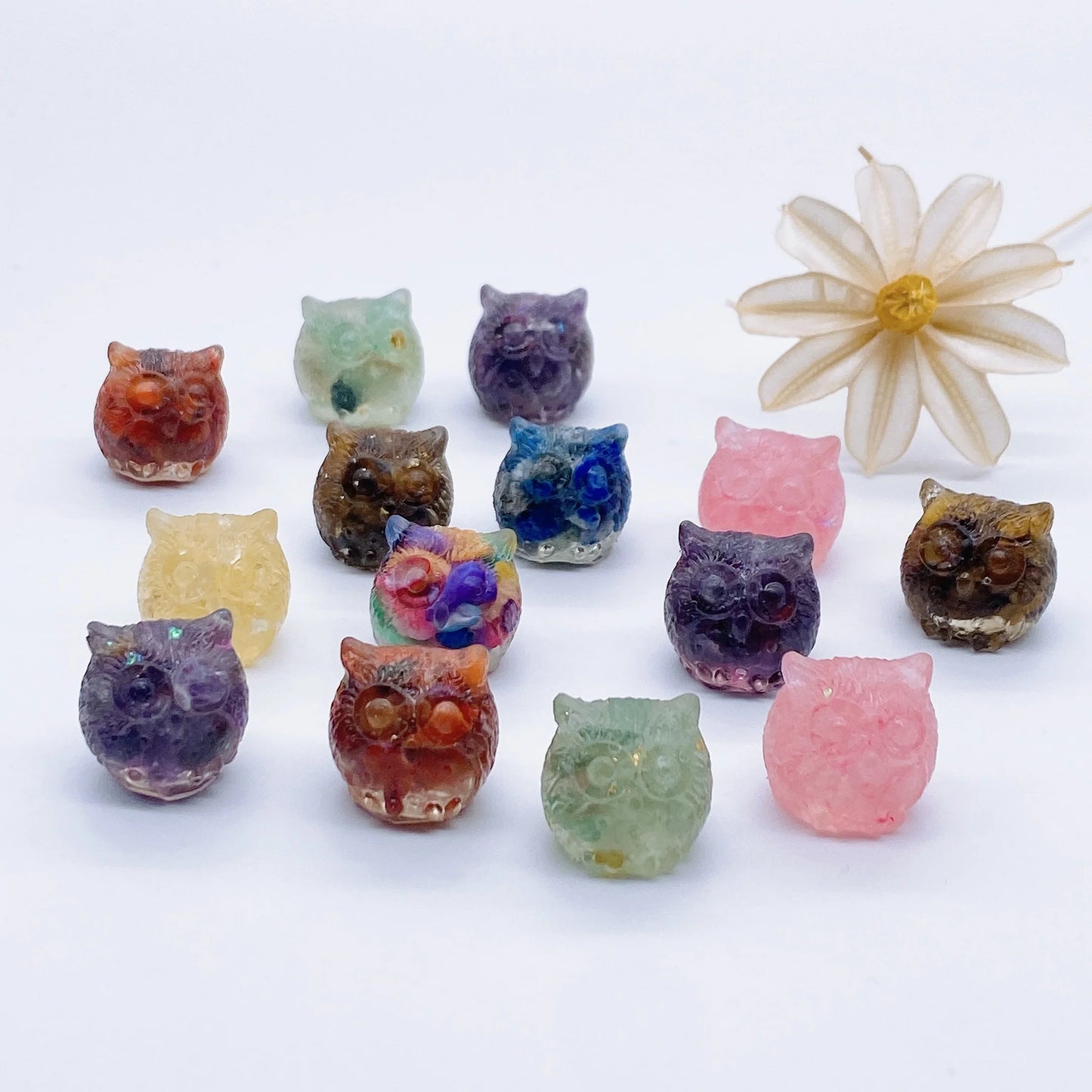 Mini Owl Decorations Natural Crushed Crystal Stone Epoxy Resin Exquisite Desk Ornaments Home Decoration Children Gift