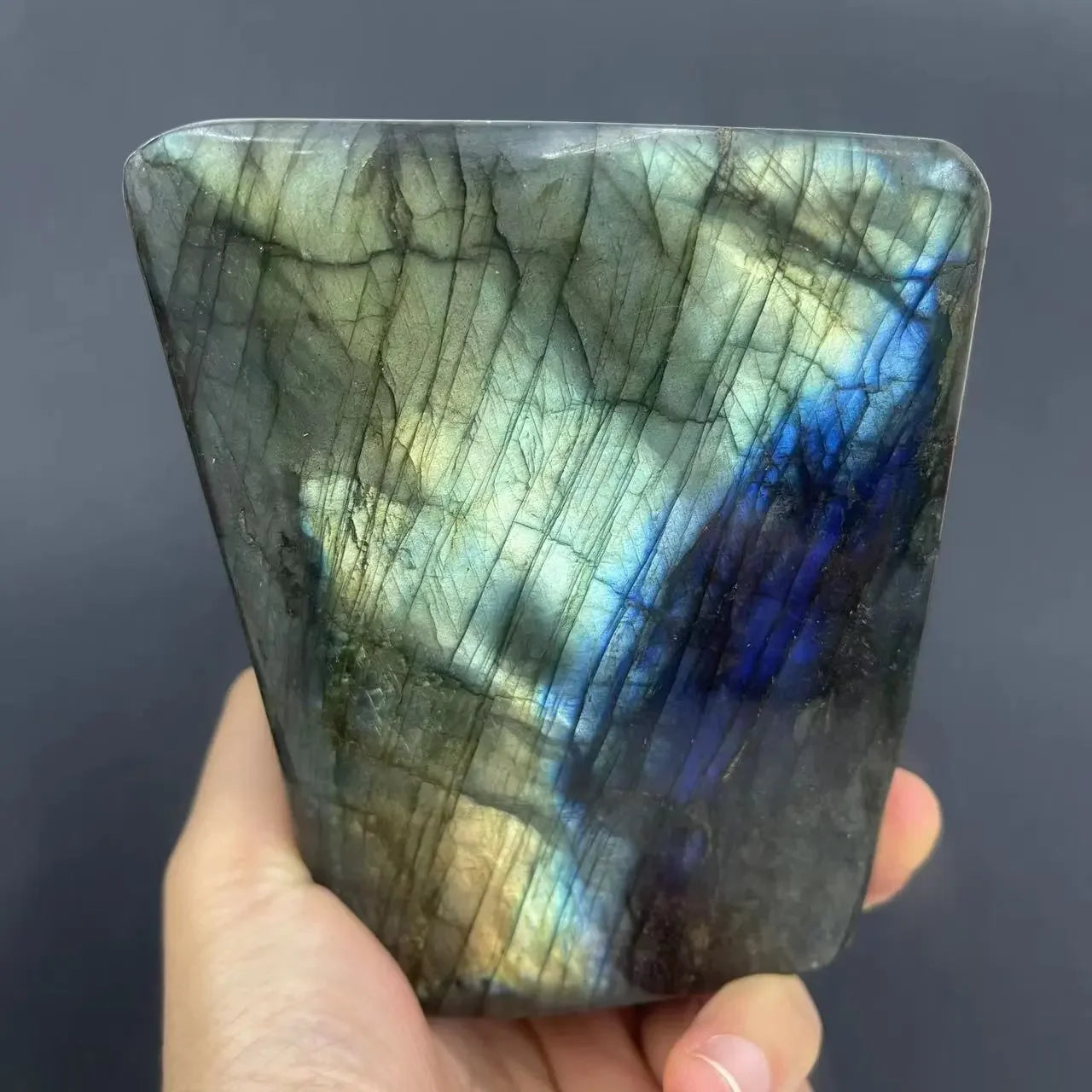 Pretty Natural Crystal Quartz Polished Gemstone Large Labradorite Stone with Blue or Yellow Flashy