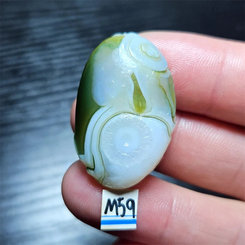 Natural Raw Stone Energy Crystal Healing Witchcraft Supplies Red Agate Meditation Halloween Decoration Holiday Gift