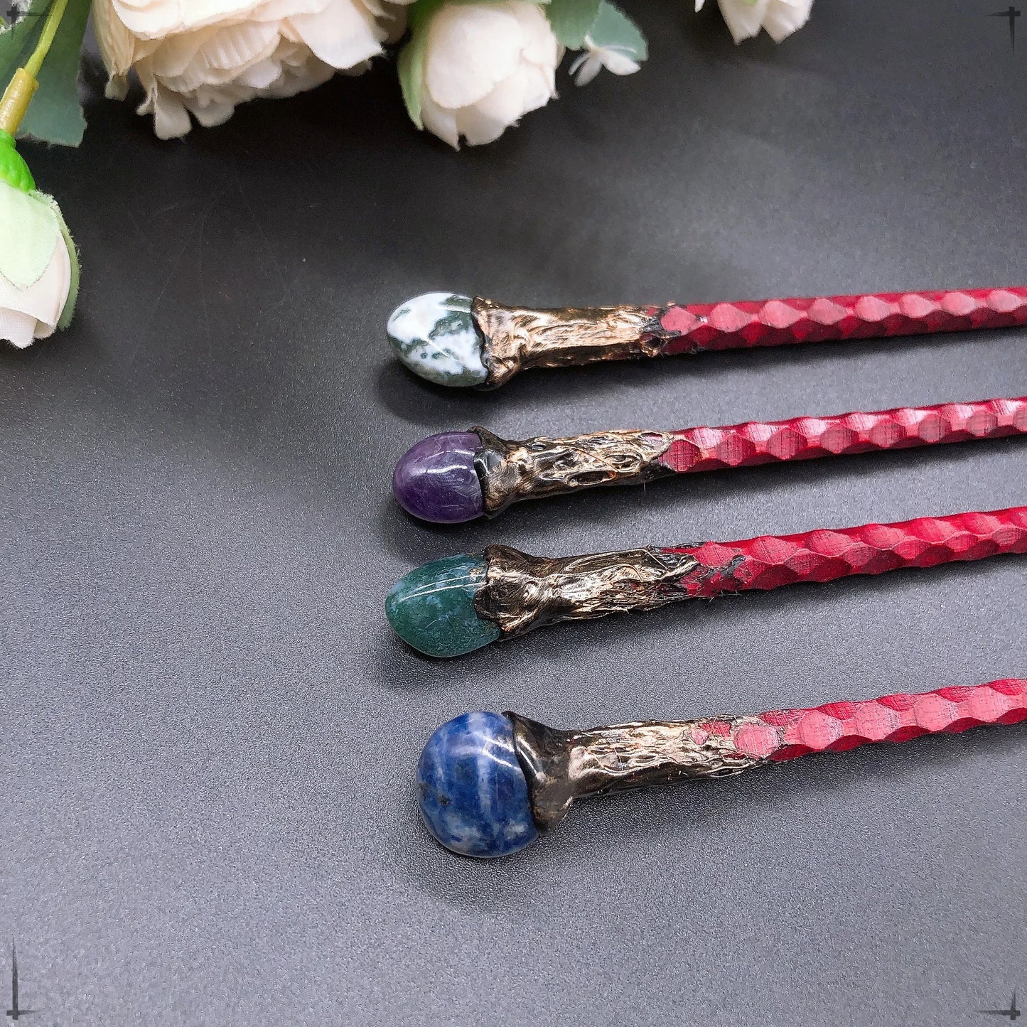 19CM Natural Crystal Stones Magic Wand Witch Amethyst Tiger Eye Stone Labradorite Red Agate Home Decoration Witchcraft Gift