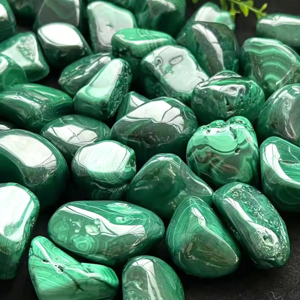 1Pc Malachite Tumbled Stone Natural Crystal Rare Energy Gemstone Mineral For Healing DIY Pendants Witchcraft 7 Chakra Home Decor