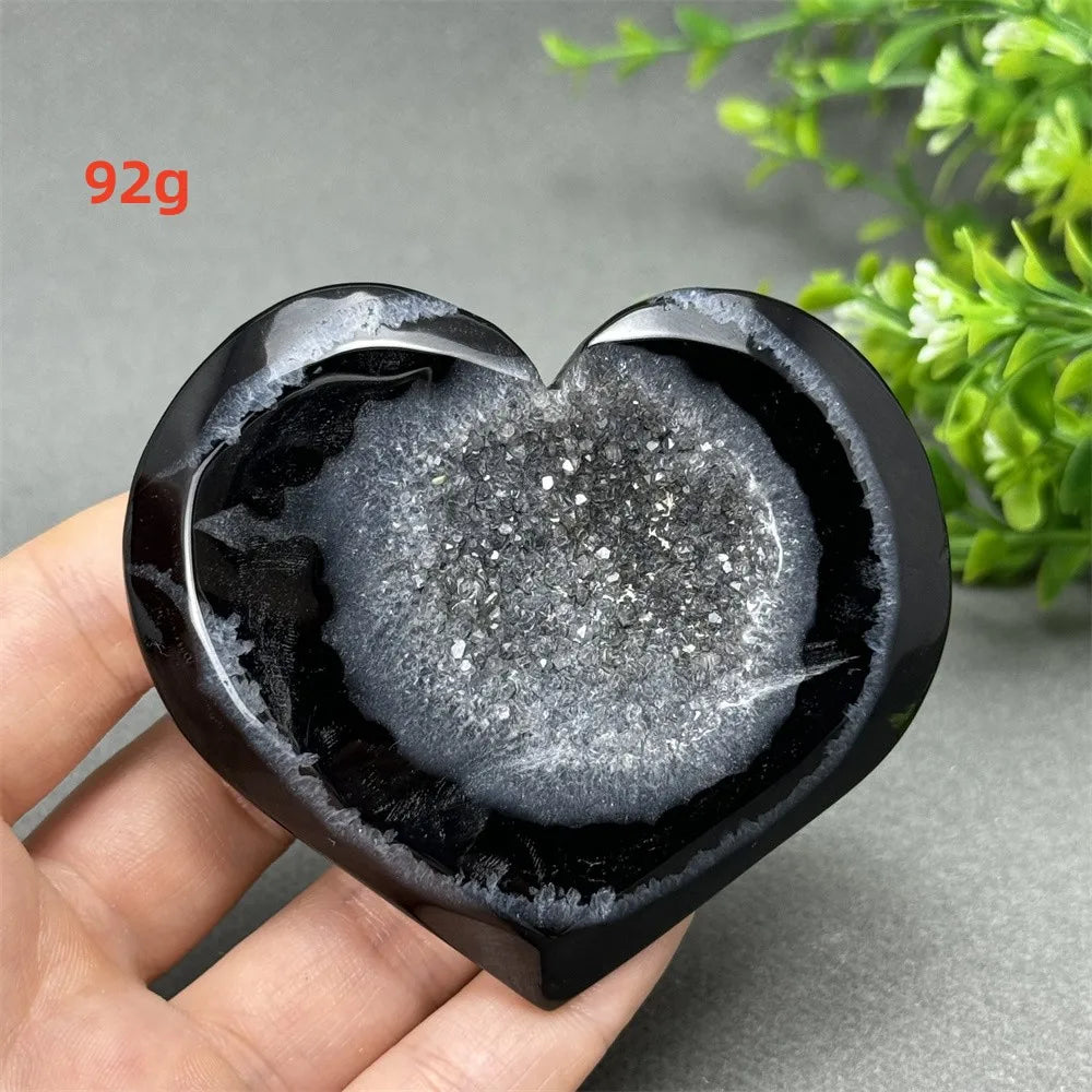Natural Gemstone Black Agate Geode Heart Shaped Crystal Reiki Energy Healing Meditation Witchcraft Home Garden Decoration Exorci