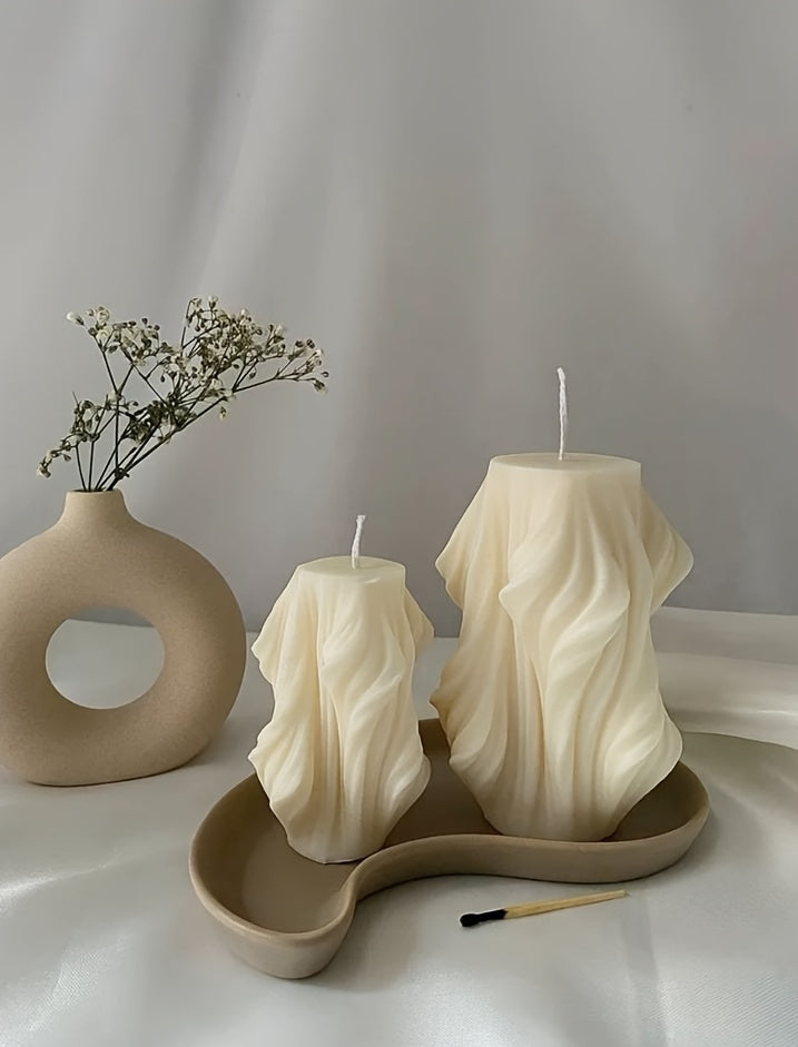[Holiday Cheer, Aromatherapy Candle] Relaxing Spice Scent Handmade Soy & Beeswax Aromatherapy Candle - Modern Irregular Shape, Indoor/Outdoor Use, Minimalist Elegance, Geometric Wave Design, Scented Candles, Holiday Cheer