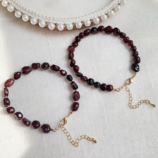 Rock Quartz Natural Gem Stone Bracelet for Women Irregular Chip Gravel Nugget Red Garnet Crystal Bracelet Blessing Jewelry Reiki