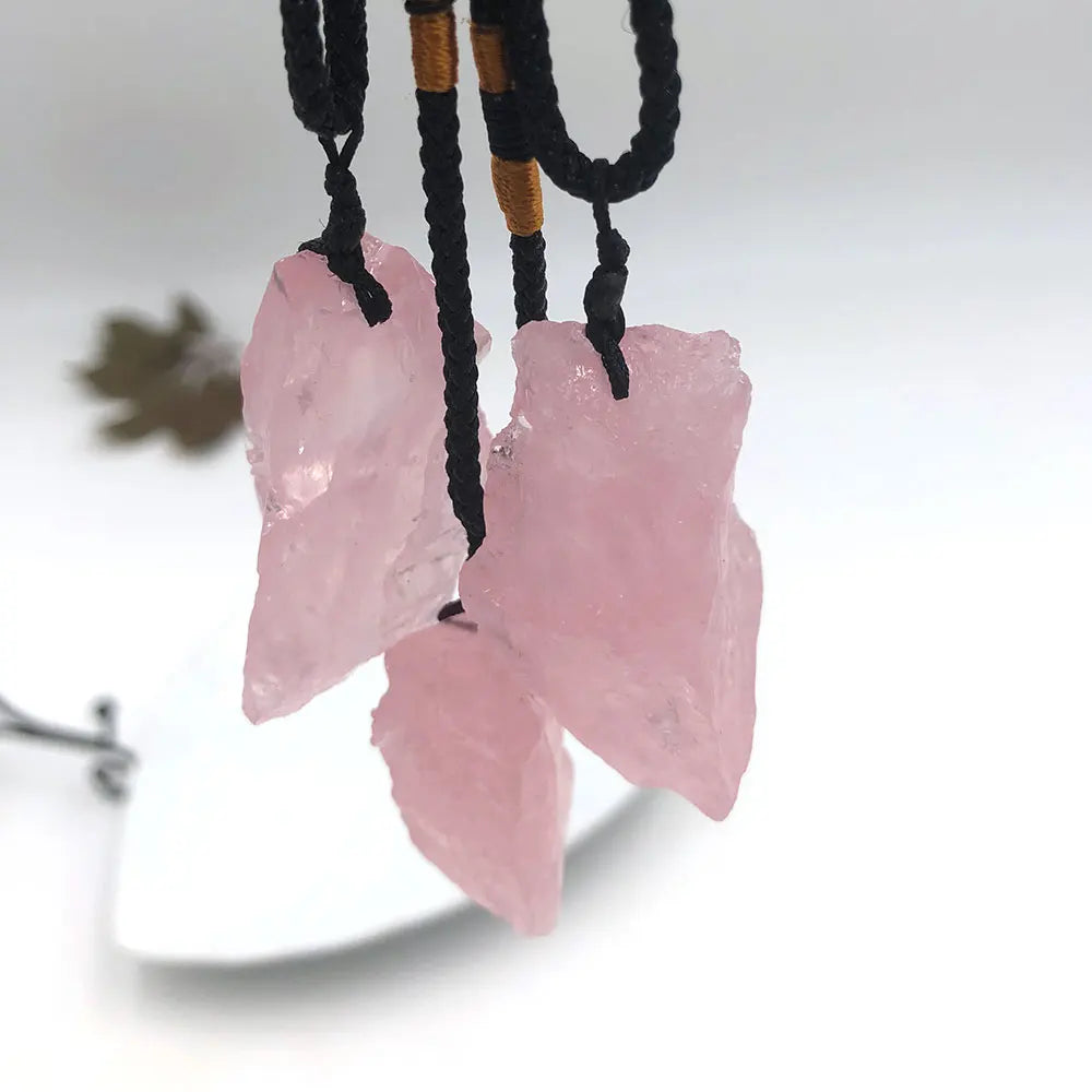 1pc Random Natural Rough Rose Quartz Raw Stone Pendant Necklace Crystal Mineral Healing Reiki Gemstone Crafts Fashion Gift RQ
