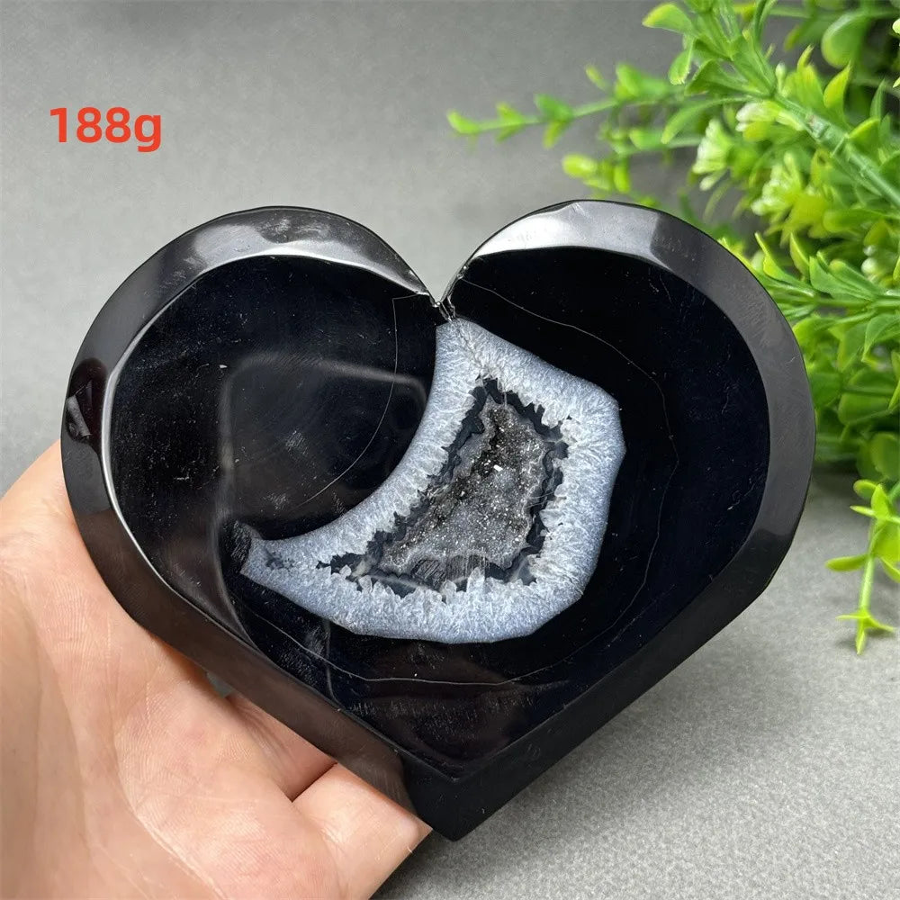 Natural Gemstone Black Agate Geode Heart Shaped Crystal Reiki Energy Healing Meditation Witchcraft Home Garden Decoration Exorci