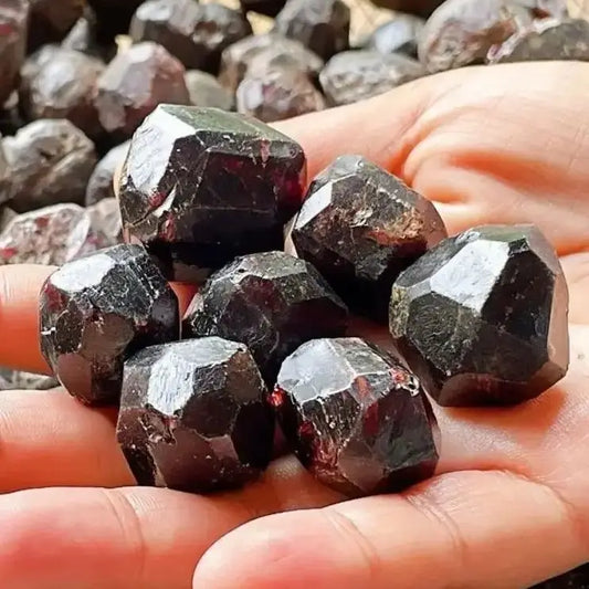 Natural Red Garnet Crystal Rough Stone Original Gemstone  Mineral Raw Stones Specimen Healing Minerals Spiritual Gift