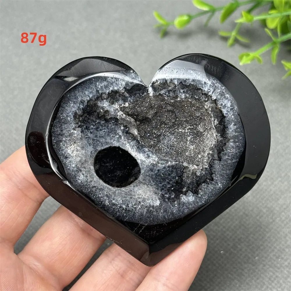 Natural Gemstone Black Agate Geode Heart Shaped Crystal Reiki Energy Healing Meditation Witchcraft Home Garden Decoration Exorci