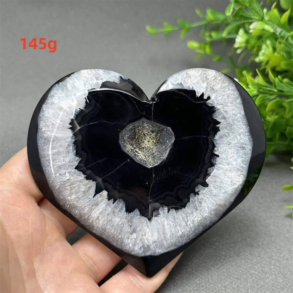 Natural Gemstone Black Agate Geode Heart Shaped Crystal Reiki Energy Healing Meditation Witchcraft Home Garden Decoration Exorci