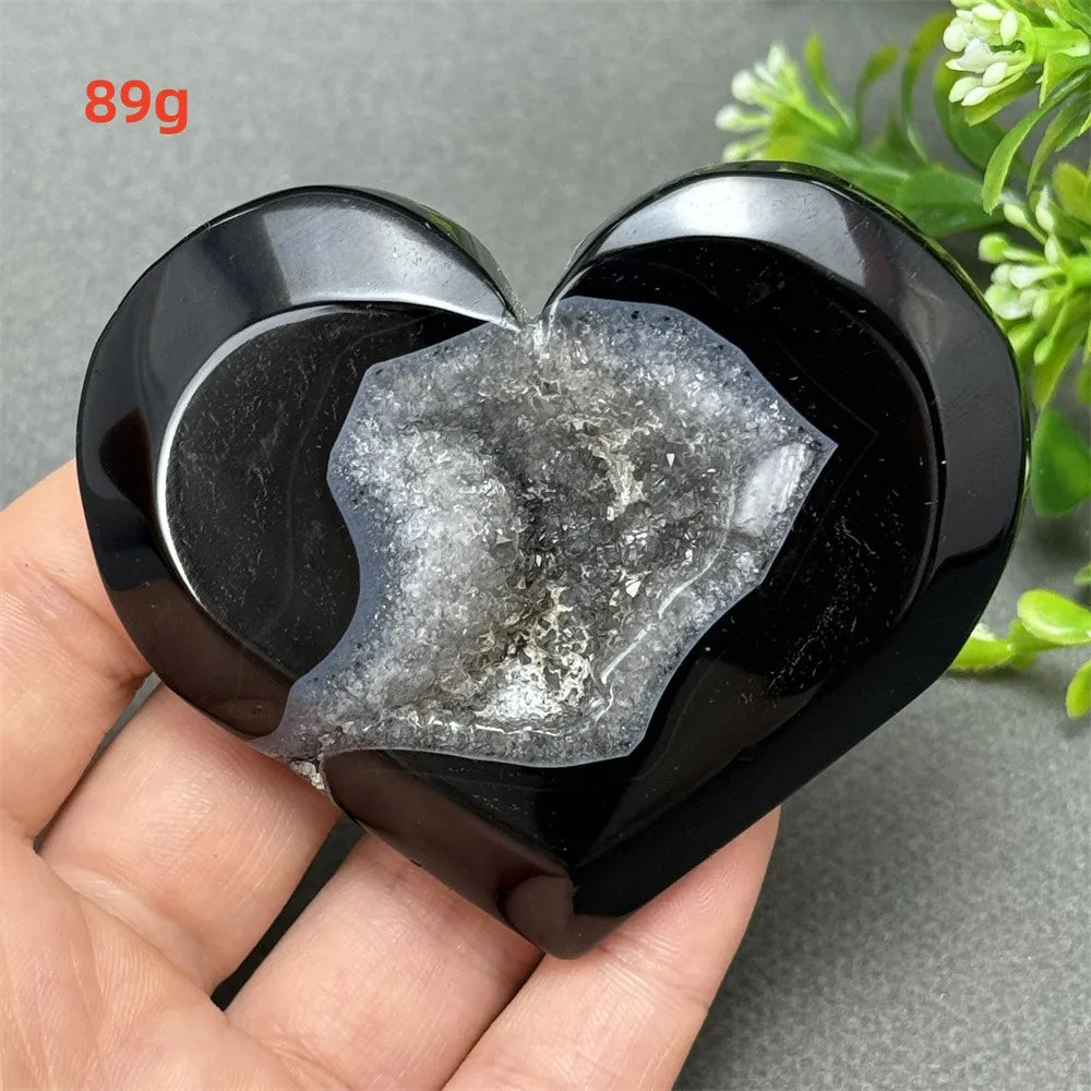 Natural Gemstone Black Agate Geode Heart Shaped Crystal Reiki Energy Healing Meditation Witchcraft Home Garden Decoration Exorci