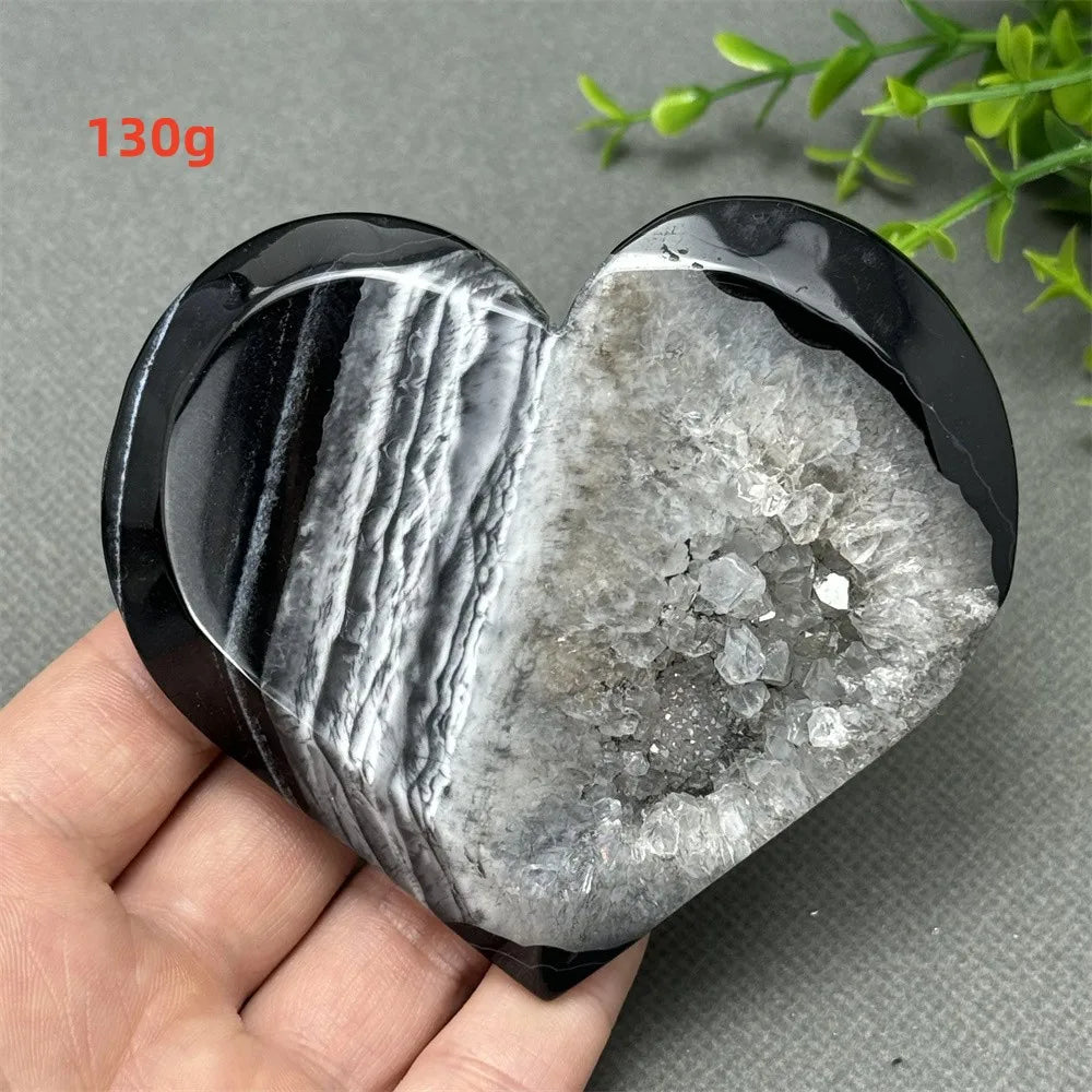 Natural Gemstone Black Agate Geode Heart Shaped Crystal Reiki Energy Healing Meditation Witchcraft Home Garden Decoration Exorci