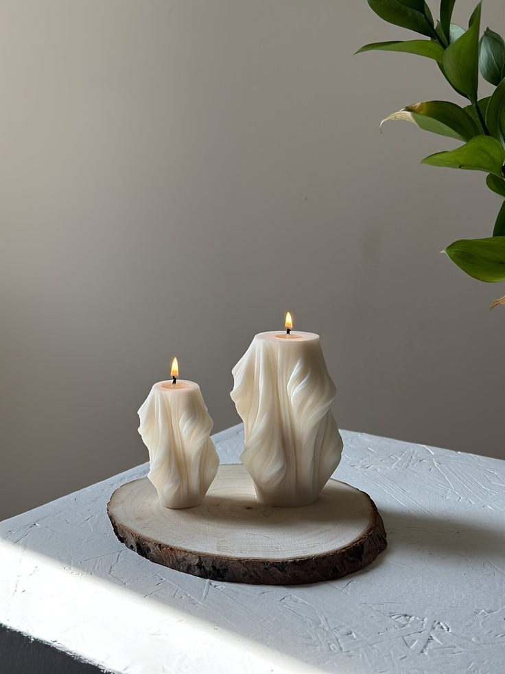 [Holiday Cheer, Aromatherapy Candle] Relaxing Spice Scent Handmade Soy & Beeswax Aromatherapy Candle - Modern Irregular Shape, Indoor/Outdoor Use, Minimalist Elegance, Geometric Wave Design, Scented Candles, Holiday Cheer