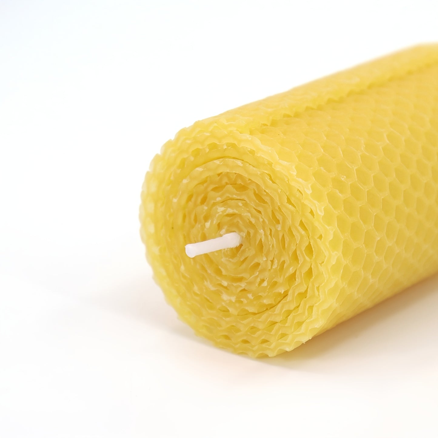 Beeswax Pillar Candles 3pcs Set - 2" X 3.4" Pure Beeswax Hand Rolled Candles, Elegant Beehive Texture Candles With Natural Scent For Dating, Party, Event, Gift & Home Decor